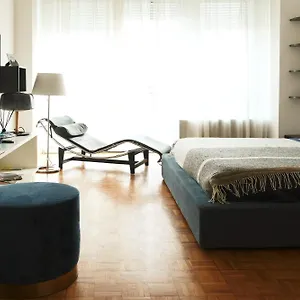 https://beautiful-apartment-santa-sofia.italymilanhotels.net